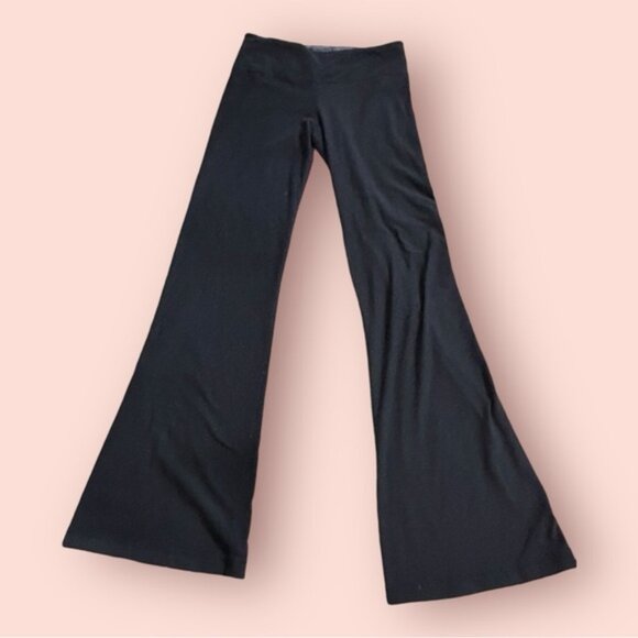 Lululemon groove leggings size 6 reversible red‎ grey and black - Picture 5 of 10